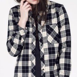 Sub_Urban Riot Flannel Button Down